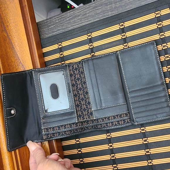 Fossil Crossbody bag and Wallet - Picture 15 of 16